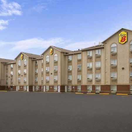 Super 8 By Wyndham Fort Nelson Bc Exterior photo